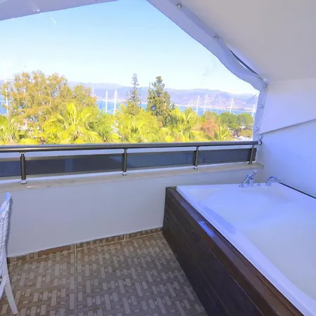 Apartment Sea View